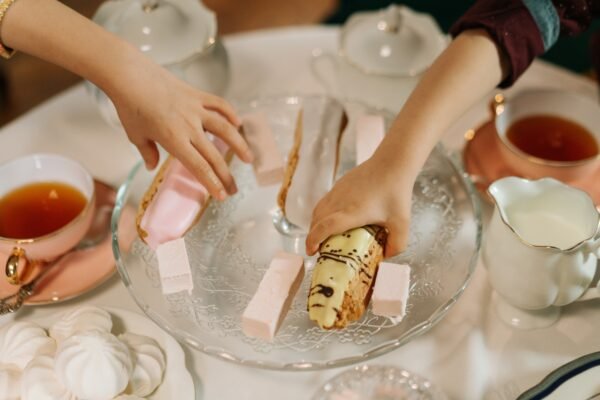 dreams about hands grabbing you