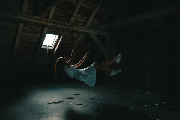 dreams about fingernails falling off