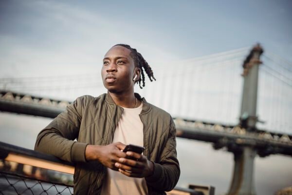 dream about no one listening to me