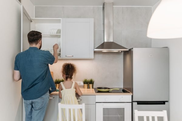 dream about getting shot in the back