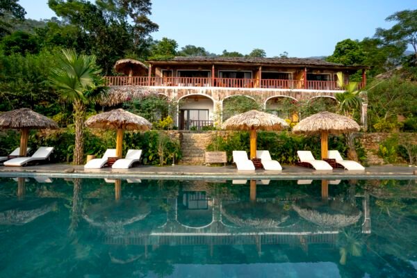 dreaming about a pool