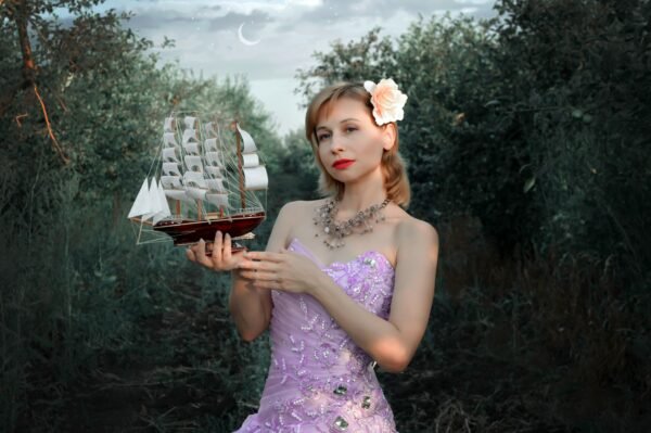 dream about escaping a sinking ship